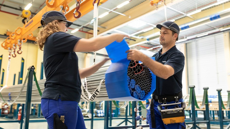 The pair sometimes work together at the logistics centre.