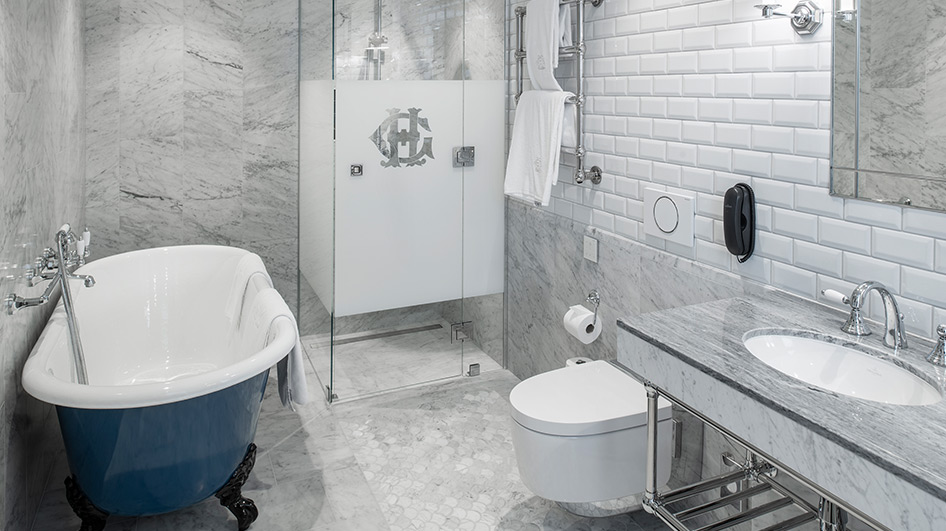 Feel-good moments guaranteed: the Geberit AquaClean Mera shower toilet.