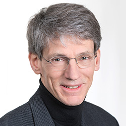 Portrait of Dr. Thomas Streiff