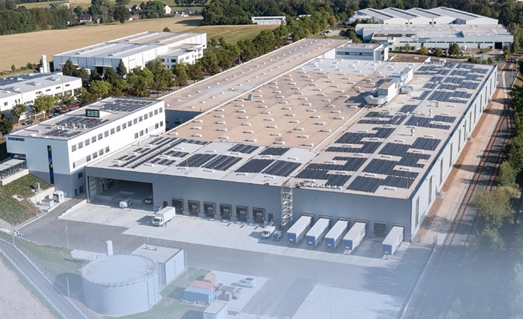 The new building at the Geberit plant in Lichtenstein (DE) is now occupied. A new production line is used to manufacture Duofix frames. And a new Plant Manager marks the beginning of a new era.