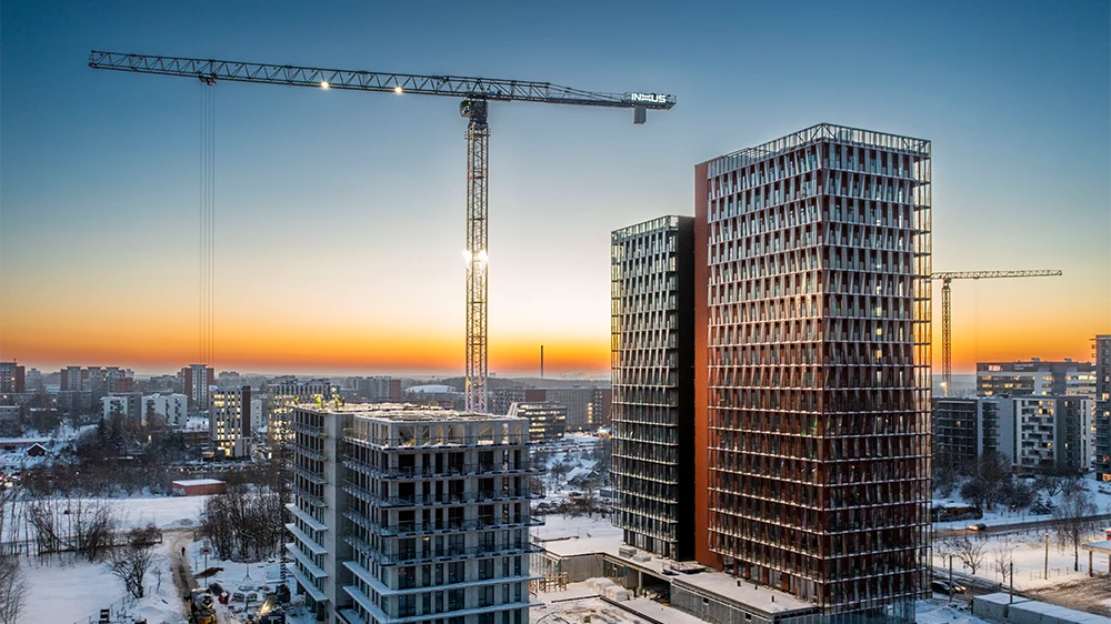 Mit diesem Hochhaus kommt in Vilnius erstmals die Geberit SuperTube Technologie zum Einsatz