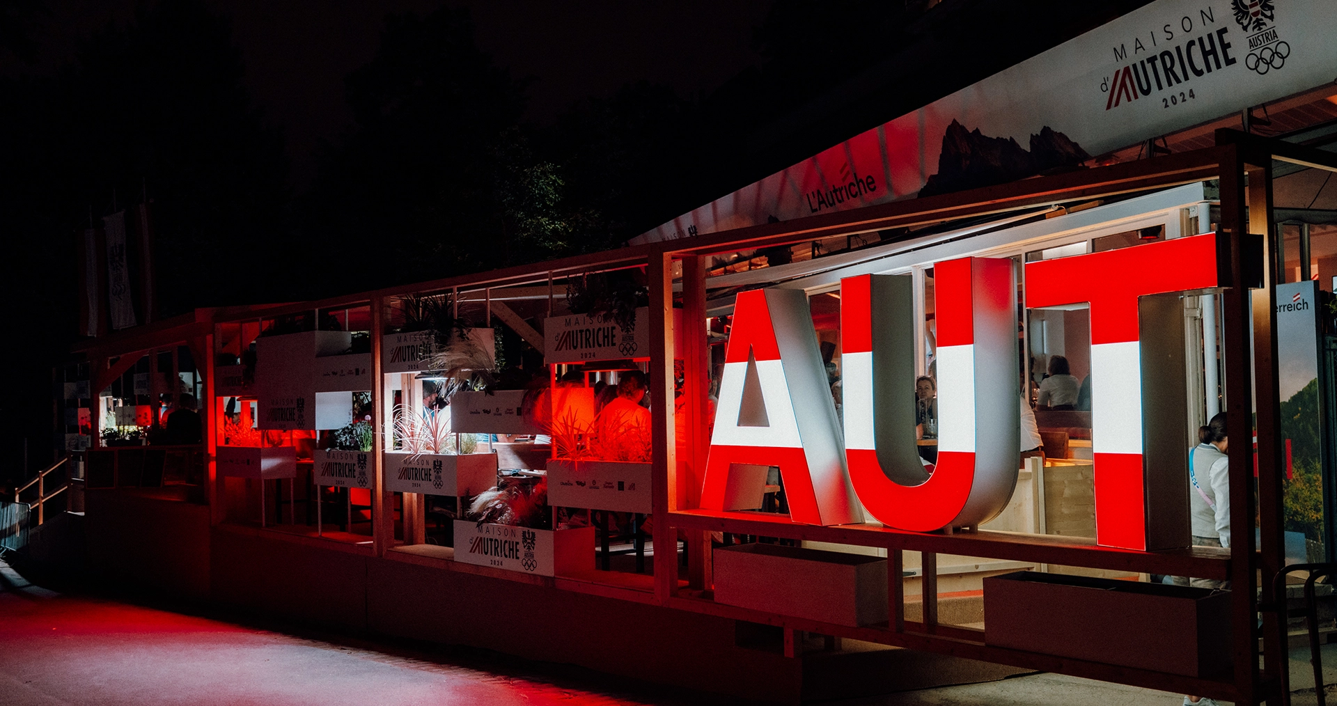 Das Beste für die Besten: Während die Athletinnen und Athleten in Paris Spitzenleistungen erbringen, sorgt Geberit in den Sanitärbereichen im Austria House mit erstklassiger Ausstattung für Komfort.